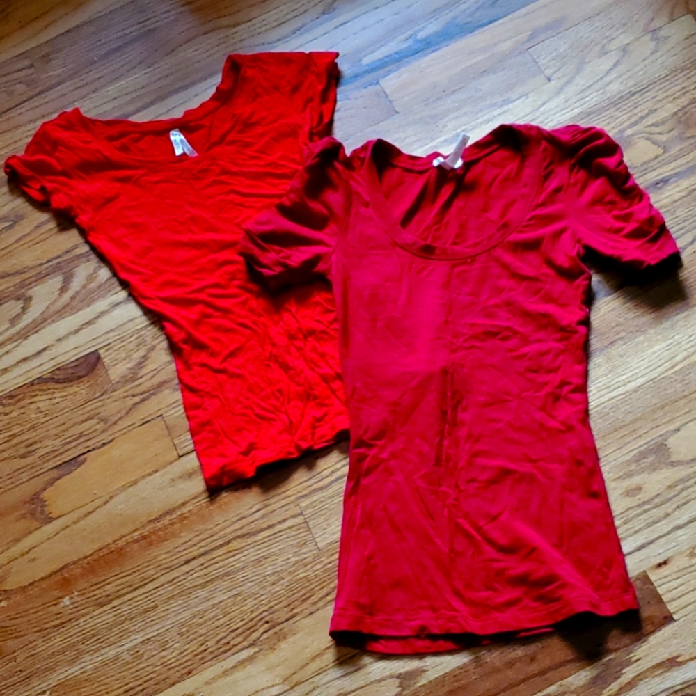 Red T-shirts (2)